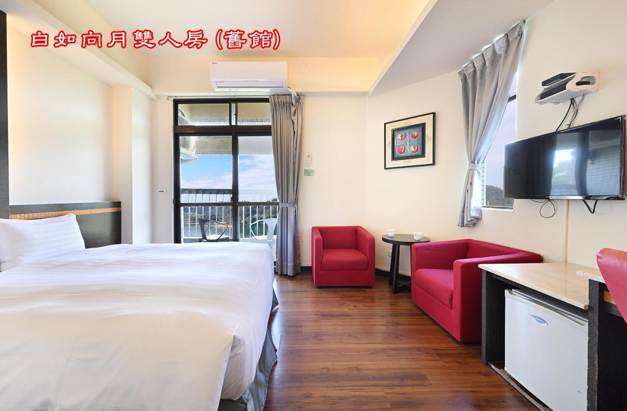 Sun Moon Lake Teachers' Hostel Yuchi Bagian luar foto